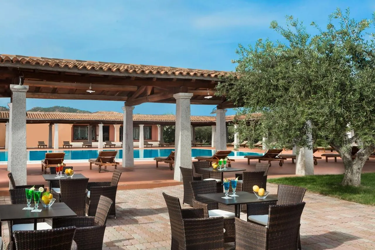 I Giardini Di Cala Ginepro Hotel Resort Кала-Либеротто
